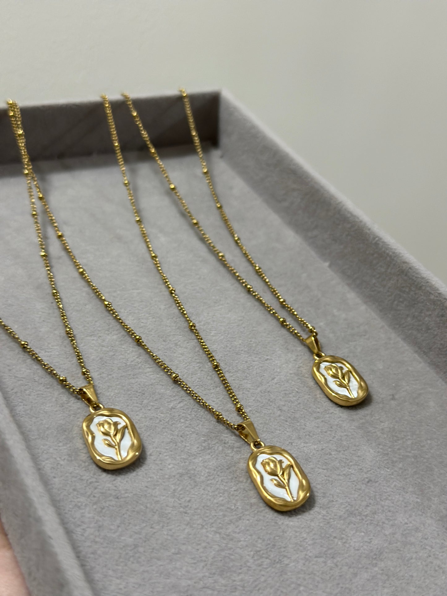 Vintage Floral Necklace | 18K Gold Plated