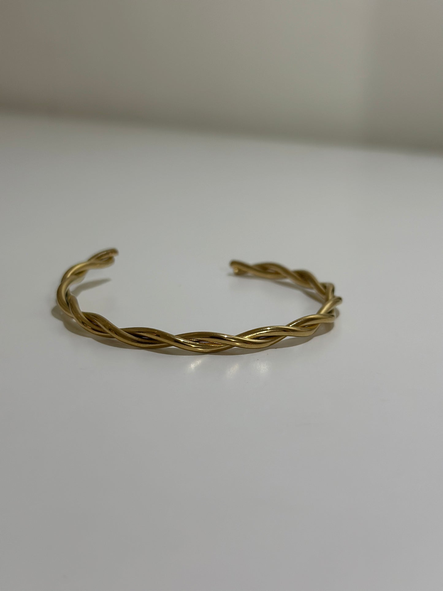 Crissy Bracelet | 18K Gold Plated Bracelet | Water-Resistant Bracelet | Anti Tarnish Bracelet | 316L Stainless Steel Bracelet