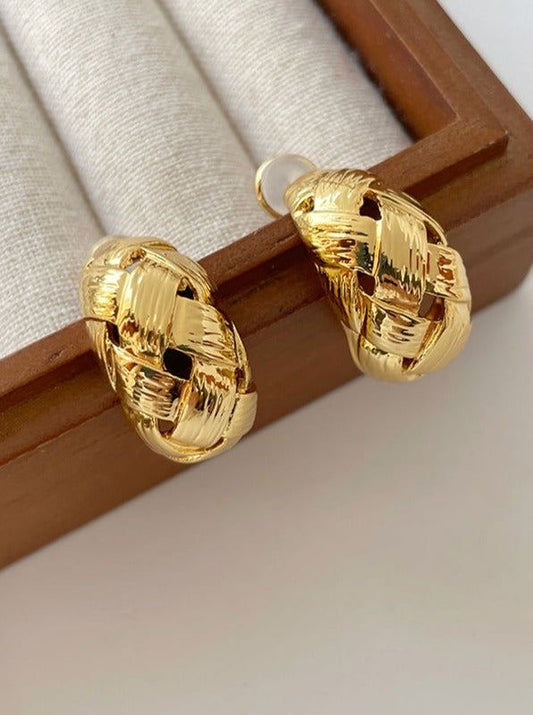 Valentina Earrings | Anti Tarnish | 18K Gold Plated | Water-Resistant Earrings | Premium Jewelry