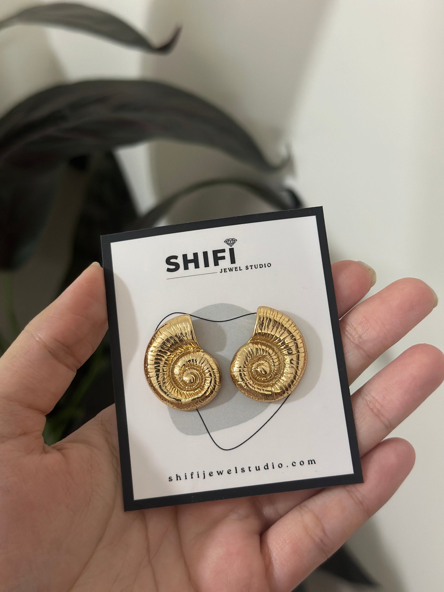 Shelly Earrings | Stainless Steel | 18K Gold Plated | Water- Resistant | Hypoallergenic