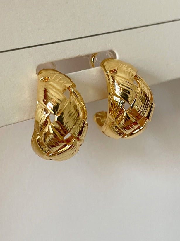 Valentina Earrings | Anti Tarnish | 18K Gold Plated | Water-Resistant Earrings | Premium Jewelry