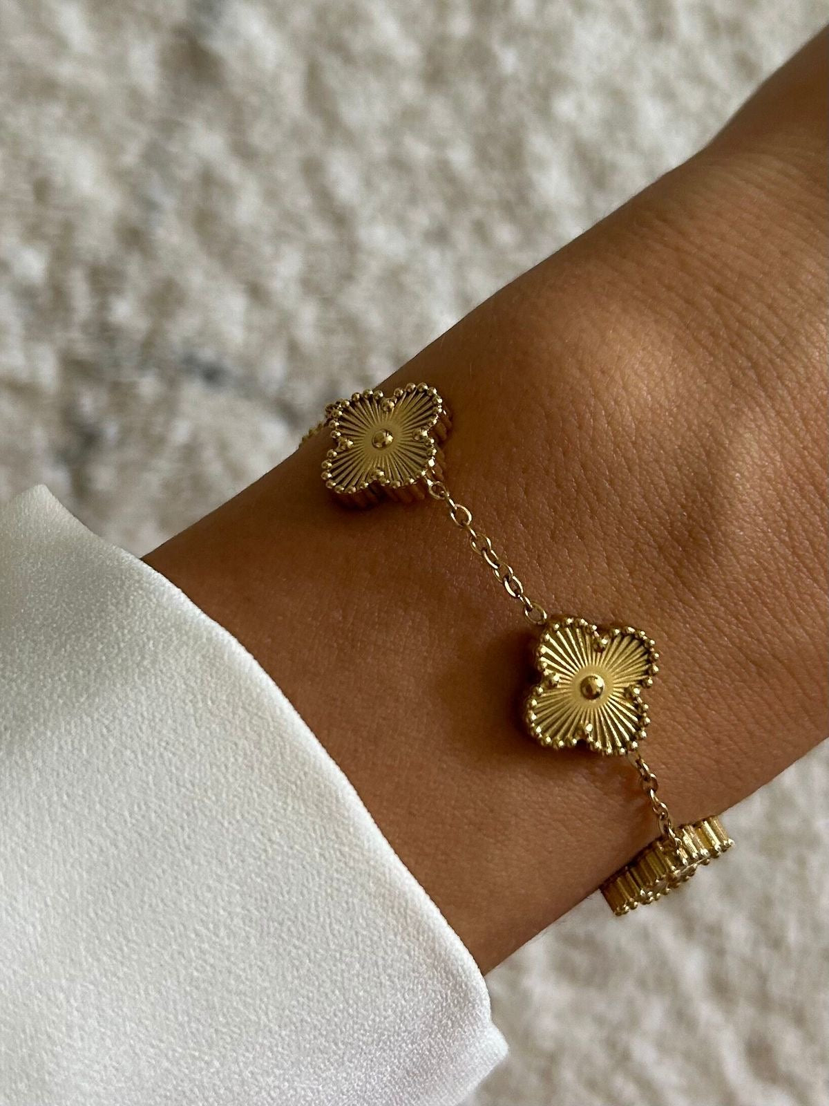 Clover Bracelet (Luxe Gold) | 18K Gold Plated