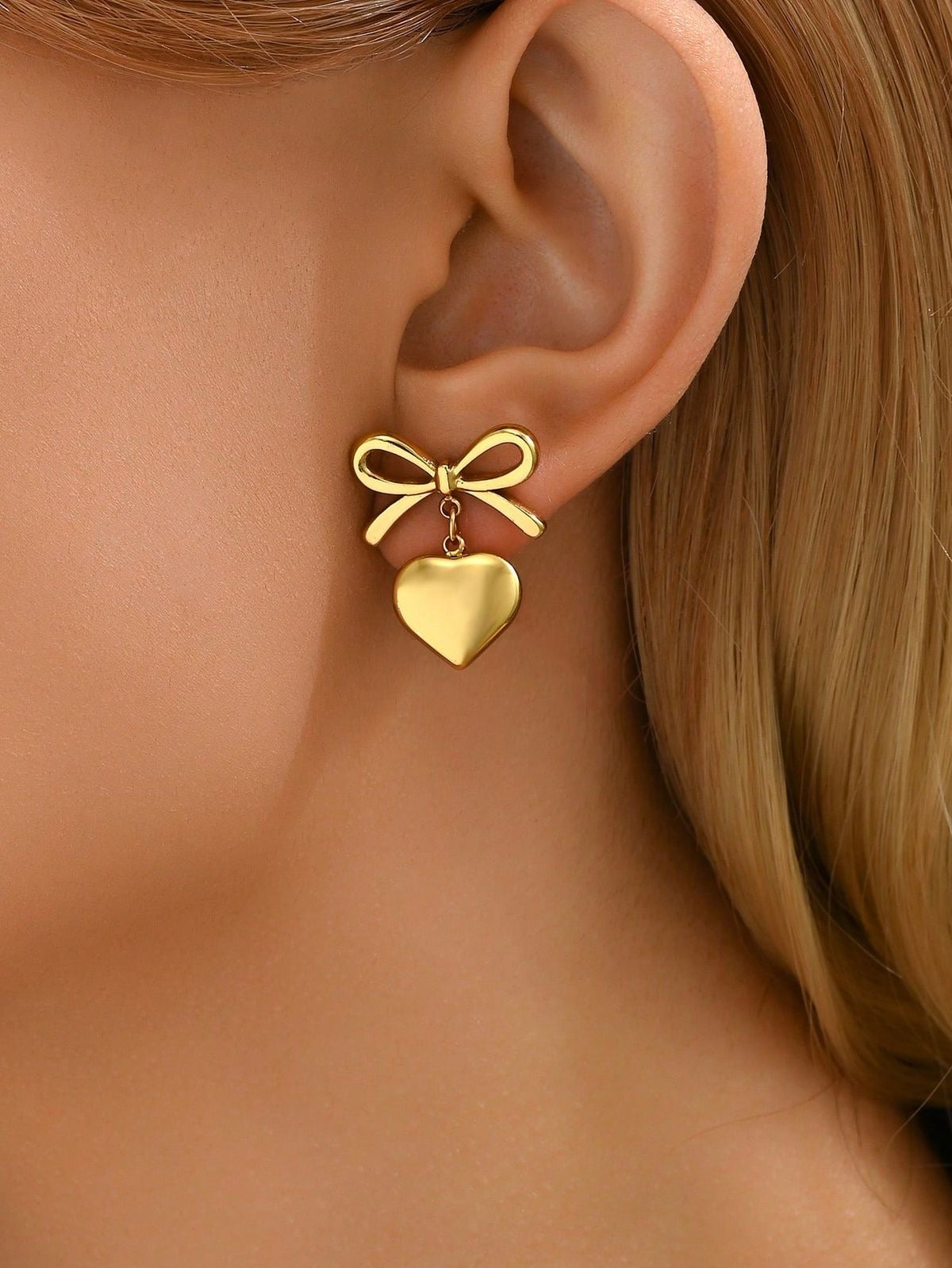 Ribbon Heart Set | 18K Gold Plated | Hypoallergenic | Water-Resistant | Anti Tarnish