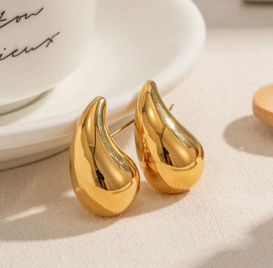 Tear Drop Earrings | 18K Gold Plated | Anti Tarnish | 316L Stainless Steel | Water-Resistant Earrings