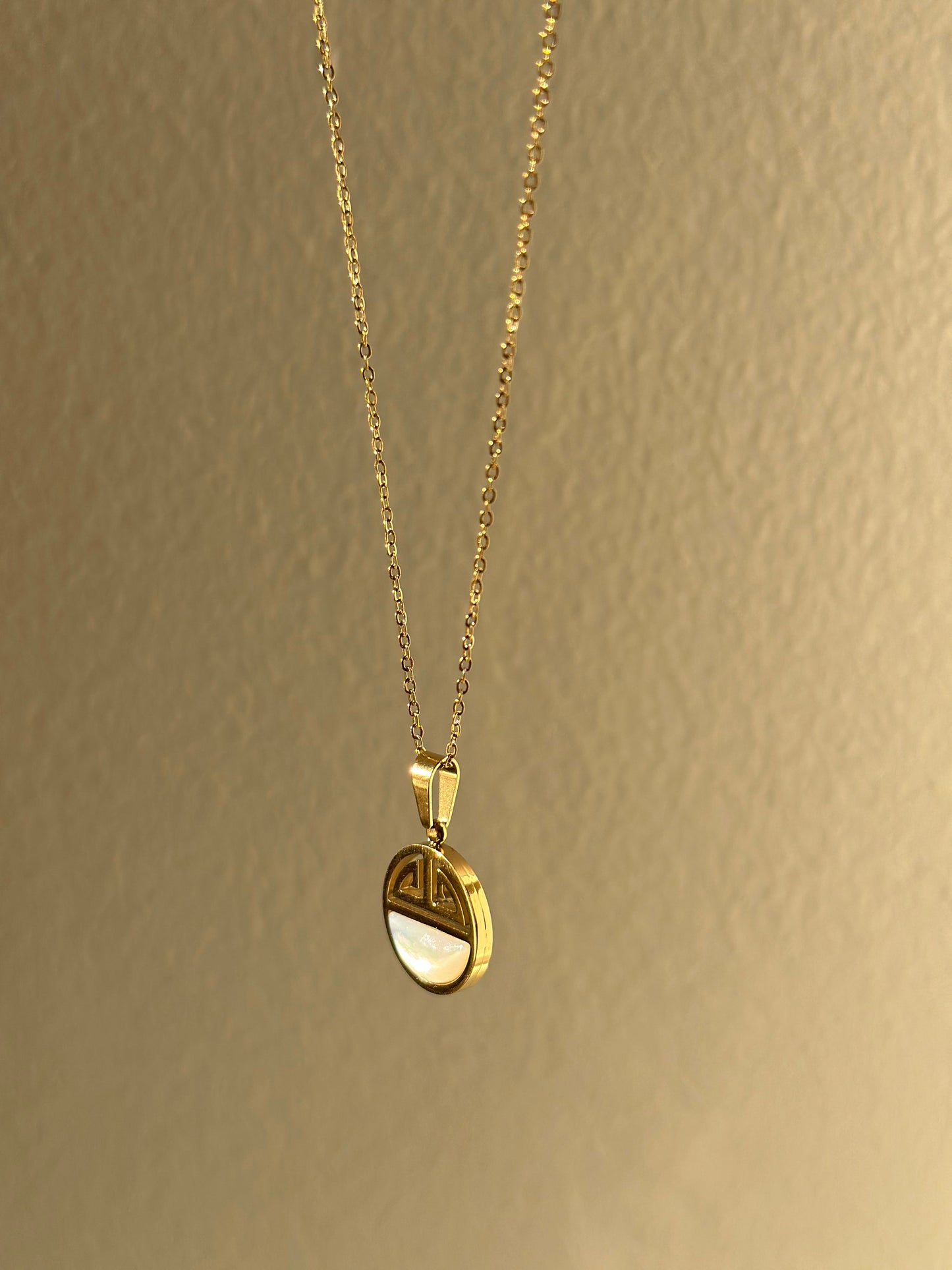 Aura | Women Necklace & Chains | Gold Plated Premium Jewelry