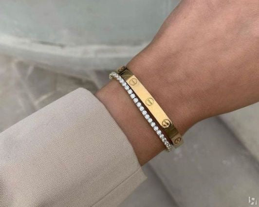 Lovey Bracelet (without diamonds)| 18K Gold Plated Bracelet | Water-Resistant Bracelet | Anti Tarnish Bracelet | 316L Stainless Steel Bracelet