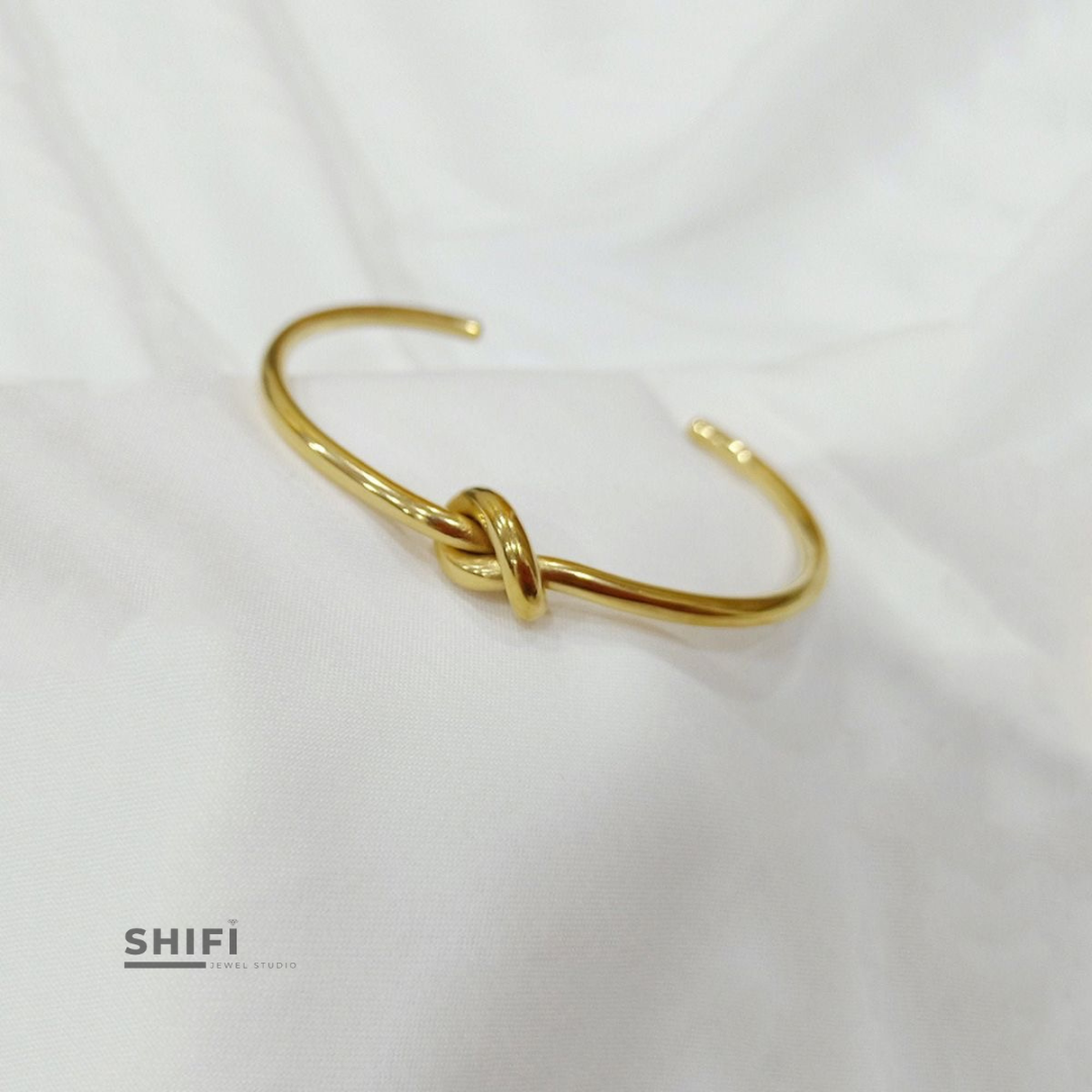 Knot Bracelet | 18K Gold Plated Bracelet | Water-Resistant Bracelet | Anti Tarnish Bracelet | 316L Stainless Steel Bracelet